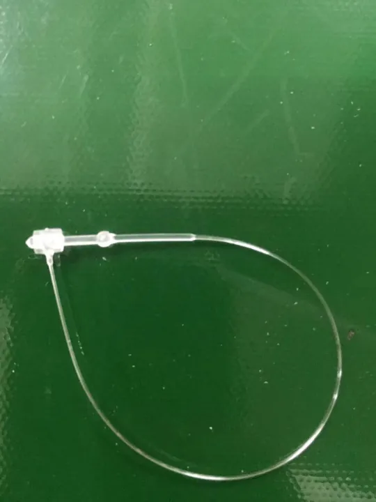 Loop%20Pins%205000%20Pcs%20Box%20Price%20Tag%20Fastener%203,%205,%207%20and%209%20inches%20available%20-%20Image%204