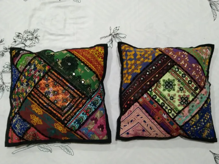 Multicolor%20Patchwork%20Cushion%20Cover%20Set%20of%202%20%E2%80%93%20Sofa%20&%20Living%20Room%20Decor%20Pillow%20Case%20-%20Image%209