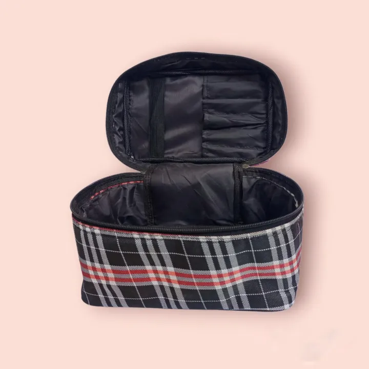 Classic%20Business%20Toiletry%20Bag%20Travel%20Cosmetic%20Bag,%20Made%20With%20Quality%20Parachute,%20Portable%20Water-proof%20Shaving%20Kit,%20Grooming%20Makeup%20Bag%20Pouch%20for%20Men%20&%20Women,%20Black%20-%20Image%204