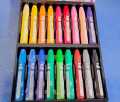 Deli 18 Colors Crayon Set – Non-Toxic & Smooth Coloring Crayons for Kids. 