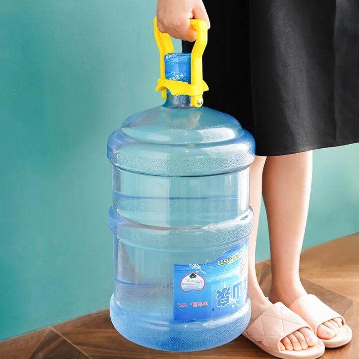 19L%20Bottle%20Portable%20Water%20Bottle%20Handle%20Plastic%20Labor-saving%20Water%20Lifter%20Water%20Pail%20Bucket%20Handle%20Easy%20Lift%20Up%20Water%20Bottle%20Carrier%20Handle%20-%20Image%204