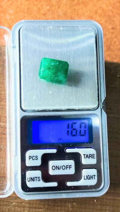 Natural%20Emerald%20Stone%20(Zamurd)%20%20Gum%20Stone%2016.0%20crt%20For%20Ring%20Men%20-%20Image%206