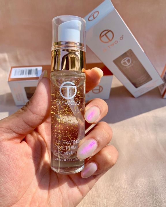 O.TWO.O%20HYDRATING%20&%20PORE%20MINIMIZING%20FACE%20PRIMER%20-%20Image%203