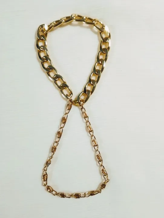 Bracelets%20of%20Chains%20%7C%20Double%20Chain%20%7C%20Fashion%20Accessories%20%7C%20Elegant%20and%20Lightweight%20Jewelry%20-%20Image%205