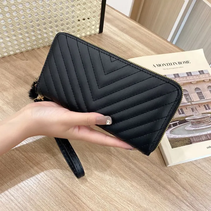 Imported%20Luxury%20Shinning%20Hand%20Clutch%20for%20Girls%20-%20Multi%20Purpose%20Hand%20Clutch%20-%20Handbag%20for%20Girls%20-%20Ladies%20Clutch%20-%20Image%202