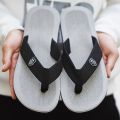 2024 Street Men Summer Flip Flops Beach Sandals Anti-Slip Indoor Outdoor Casual Flat Shoes High Quality Home Slippers For Men. 