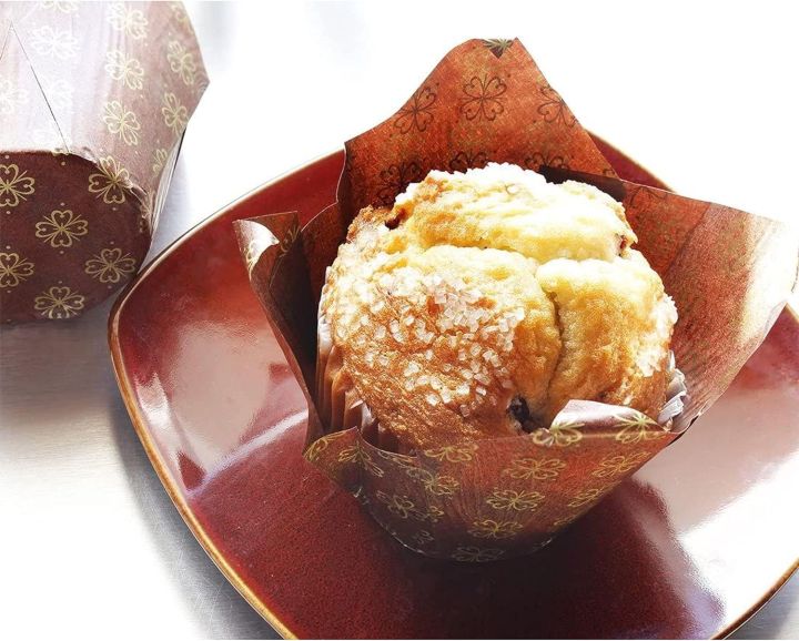 Tulip%20Cupcake%20Liners%20with%20Golden%20Model%20-%2050%20Standard%20size%20of%20Tulip%20Cupcake%20Wrappers%20Made%20from%20Premium%20Greaseproof%20Paper%20with%20Golden%20Model%20-%20Perfect%20Muffin%20Baking%20Cups%20for%20Every%20Festive%20Occasion%20-%20Image%204