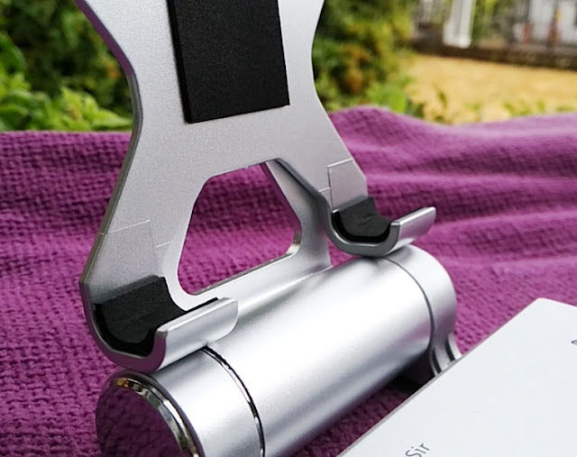 GAMESIR%20X1%20BATTLEDOCK%20KEYBOARD%20MOUSE%20CONVERTER%20PHONE%20GAMING%20-%20Image%202