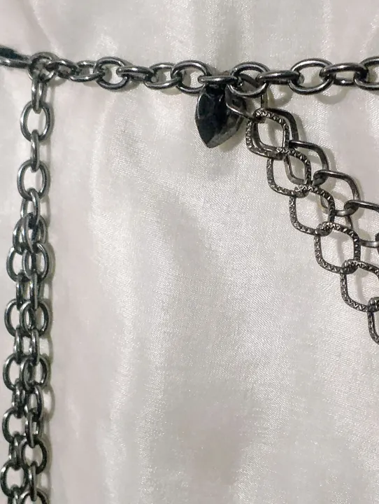 Elegant%20Multi-Layer%20Metal%20and%20Beads%20Chain%20Waist%20Belt%20-%20Image%207