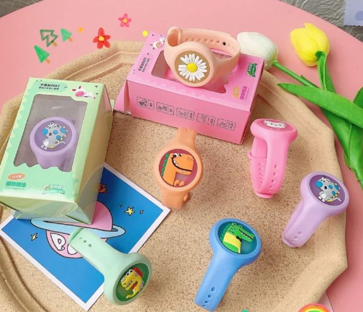 Mosquito Repellent Bands with LED Light Up, Insect & Bug Pest Repeller