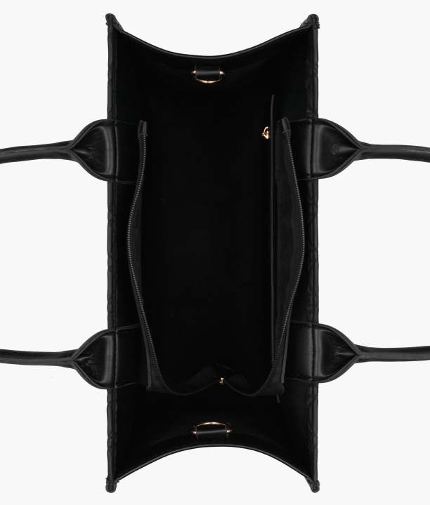 RTW%20Creation%20-%20box%20tote%20bag%20%7C%20women%20shoulder%20bags%20%7C%20shoulder%20bags%20for%20girls%20%7C%20bags%20for%20women%20%7C%20crossbody%20fashion%20bags%20%7C%20shoulder%20hand%20bags%20%7C%20women%20tote%20bags%20%20%7C%20An%20Exclusive%20Online%20Collection%20for%20Ladies%20Handbags%20-%20Image%207