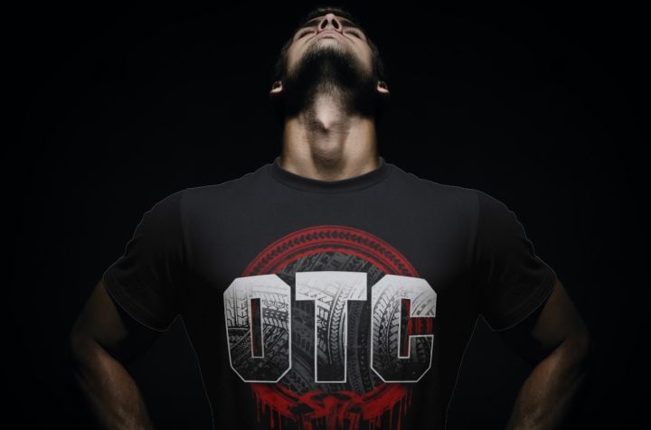 Roman%20Reigns%20"OTC"%20100%25%20Pure%20Cotton%20T-Shirt%20Premium%20Quality%20WWE%20Merch%20-%20Image%203
