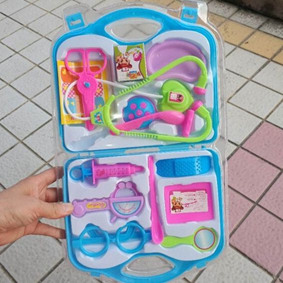 Doctor%20Set%20For%20Kids%20%7C%20Kids%20Doctor%20Playset%20%7C%20Toddler%20Toy%20Doctor%20Kit%20%7C%20Play%20Doctor%20Set%20for%20Kids%20with%20Case%20%7C%20Pretend%20Medical%20Dr%20Kit%20with%20Kids%20Stethoscope%20Included%20-%20Image%203