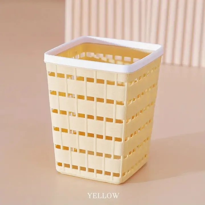 Small%20Desktop%20Trash%20Can%20Creative%20Mini%20Trash%20Can%20Hollow%20Home%20Office%20Kitchen%20Living%20Room%20Trash%20Garbage%20Cans%20for%20Kitchen%20Office%20Outdoor%20-%20Image%203