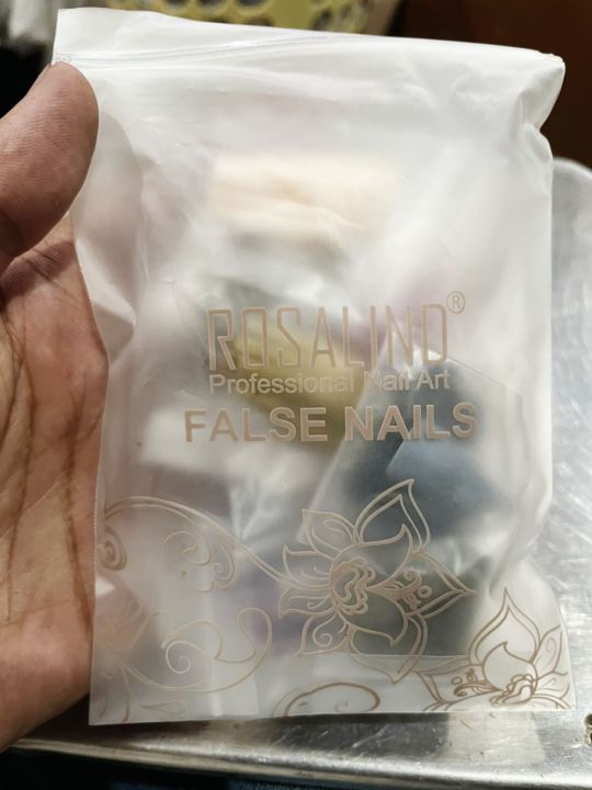 Pack%20of%20100%20Matte%20Fake%20Nails%20Roseland%20-%20Image%202