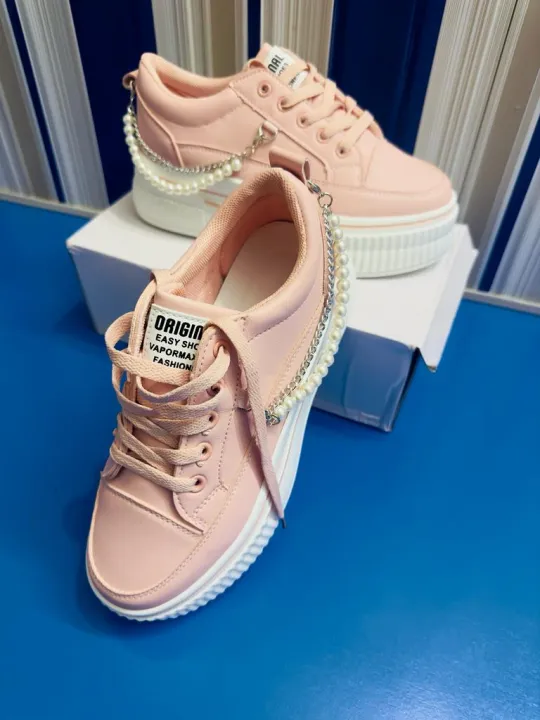 Stylish%20Joggers%20for%20Girls%20-%20Comfortable%20and%20Trendy%20Design%20-%20Image%203