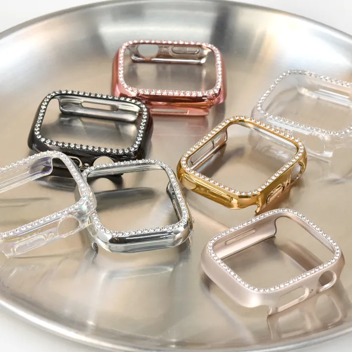 Luxury%20Diamond%20Border%20Full%20PC%20Case%20for%2045mm%20iWatch%20SE%20Series%206,%205,%204,%203,%202%20Shiny%20Retro%20Jewelry%20Set%20(Gold,%20Black,%20Red)%20-%20Image%203