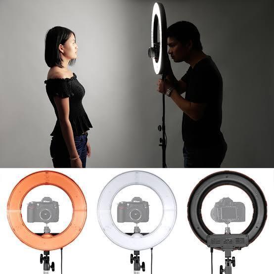 36cm%20Professional%20Studio%20Ring%20Light%20Lamp%20Fill%20With%20Mobile%20Holder%20Tripod%20Stand%20And%20Different%20Accessories%20-%20Image%205