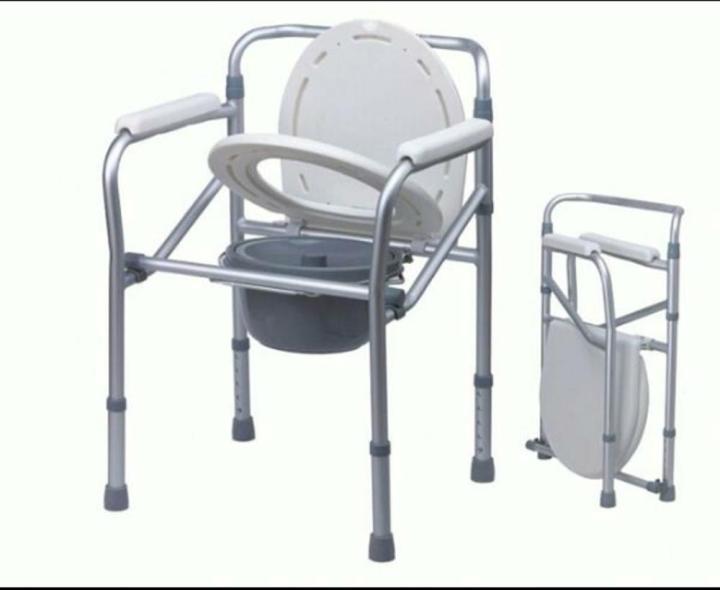 Imported%20Height%20Adjustable%20Toilet%20Commode%20Chair%20Folding%20-%20Image%205