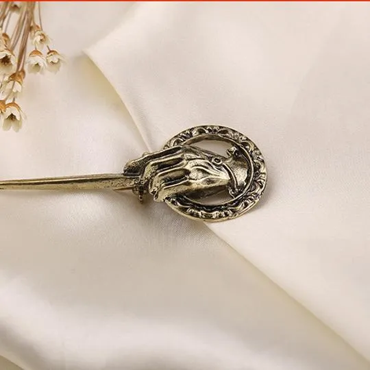 Game%20Of%20Throne%20Brooch%20Lapel%20Pin%20-%20Image%203