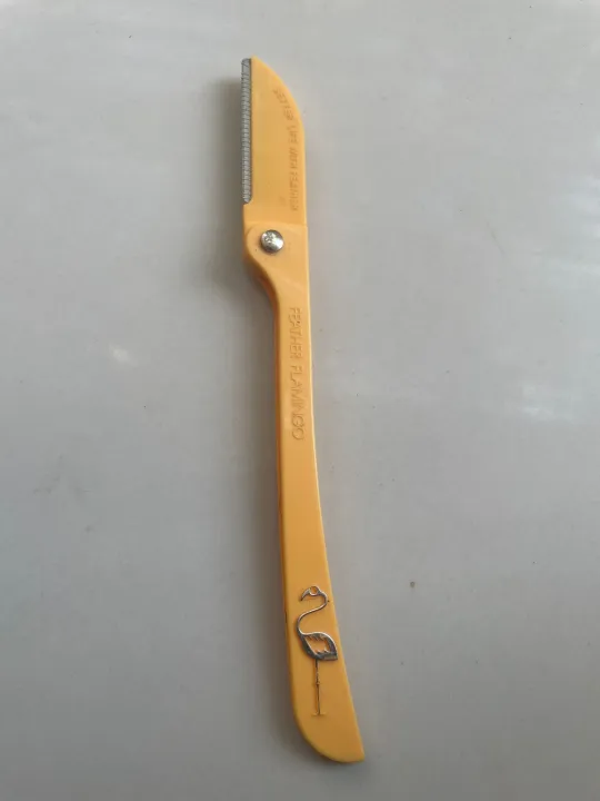 Flamingo%20Facial%20Hair%20Remover%20Razor:%20Gentle%20and%20Effective%20Hair%20Removal%20Pack%20Of%201%20Pcs%20-%20Image%202