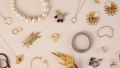 fashion jewellery deal 2 to 3 items worth almost 300 jewelry. 