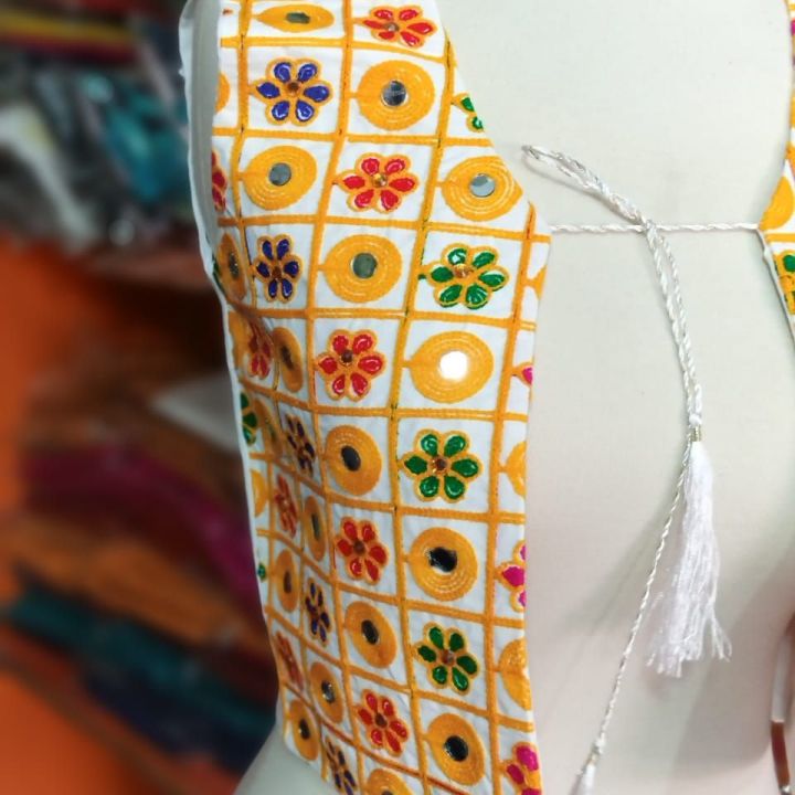 Aari%20Work%20Embroidery%20Waistcoat%20For%20Women.%20Cotton%20Stuff%20-%20Image%204