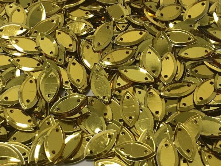 Golden%20Eye%202%20Hole%20Sequins%20Sitara%20for%20Embroidery,%20Embellishing%20Handbags,%20Apparels,%20Art%20Craft%20DIY%20Kit%20Pack%20of%2050%20Grams%20-%20Image%202