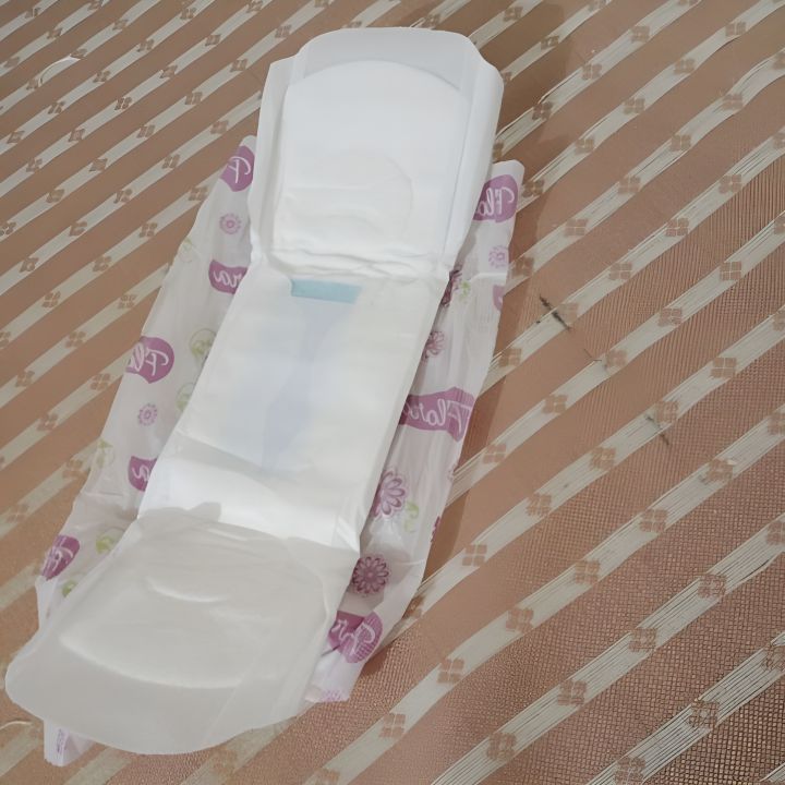 Flora%20XXL%20Maxi%20Thick%20pad%2016%20pcs%20-%20Image%202