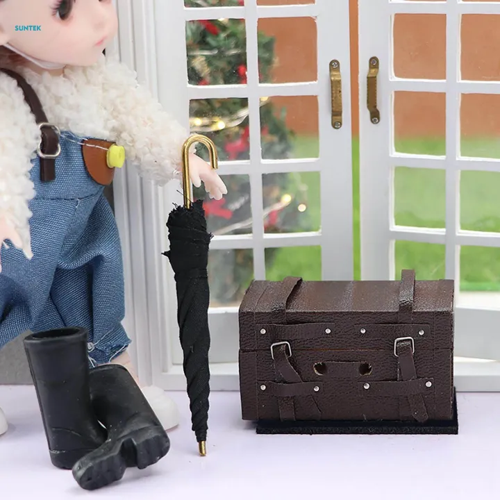 Dollhouse%20Travel%20Set%20Miniature%201:12%20Umbrella%20Luggage%20Play%20for%20Pretend%20Play%20-%20Image%203