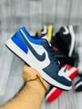 Nike Jordan 1. 