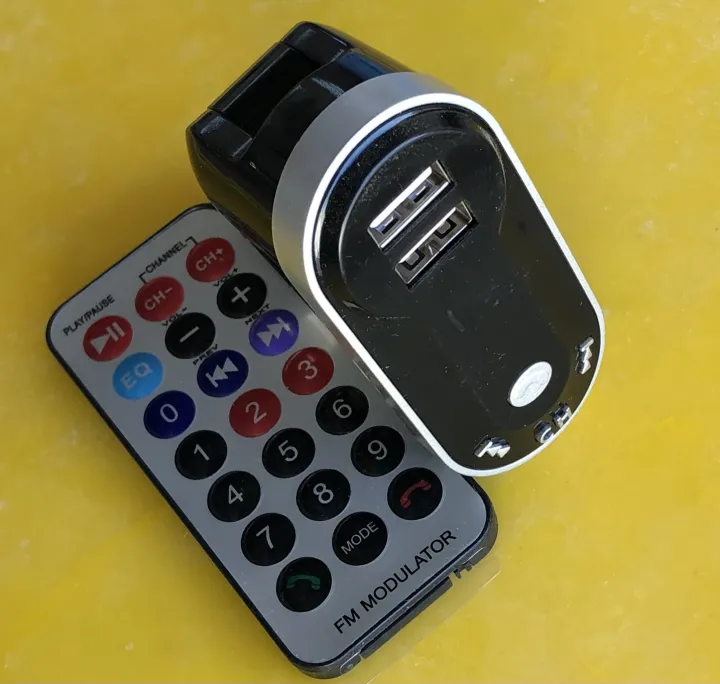 Fm%20modulator%20g7%20-%20Car%20mobile%20charger%20with%20FM%20and%20Usb%20-%20Car%20Bluetooth%20transmitter%20-%20Image%202