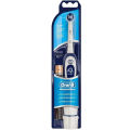 Oral-B Pro Battery Powered Electric Toothbrush Precision Clean. 