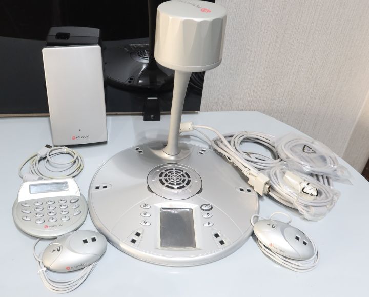 Polycom Microsoft CX5000 Roundtable Video Conferencing System, Brand New Open Box-Australian Import