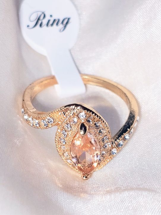 Premium%20Luxury%20Gold-Plated%20Zircon%20Ring%20for%20Women%20%E2%80%93%20Elegant%20Attractive%20Engagement%20&%20Party%20Ring%20-%20Image%208