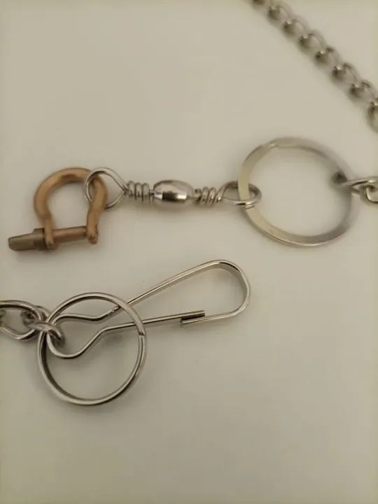 Parrot%20Leashes%20Foot%20Chain,%20Stainless%20Steel%20chain%20Anti-bite%20Flying%20Training%20Solid%20Brass%20U%20Lock%20Clasp--Brass%20Shackle%20Bird%20Harness%20for%20Parrots%20Macaw%20African%20Greys%20Parakeet%20Cockatoo%20Ring%20neck%20electus%20medium%20and%20large%20Anti-Off%20Fly%20Birds%20Flight%20Trainer%20-%20Image%206