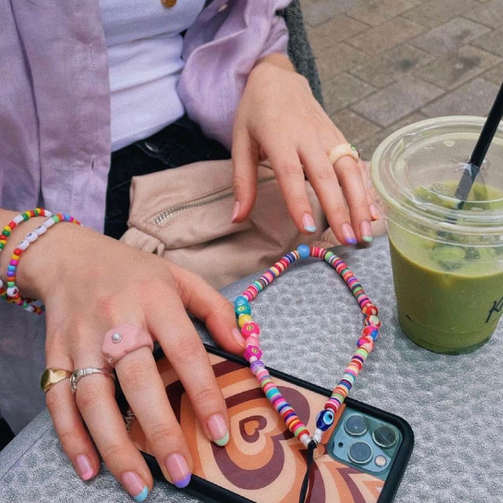 Phone Chain Wholesale Price Heishi Beads Mobile Charm Cell Phone Straps for Phone Case Telephone y2k Accessories