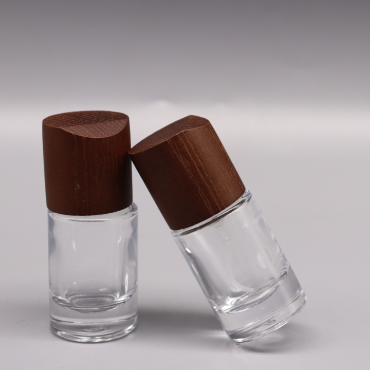Portable design Perfume bottle Leak-proof Transparent Wooden cap Spray vial 15ml capacity Thick glass Cosmetic container for
