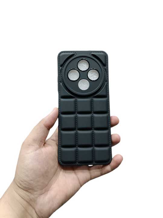 Tecno%20Spark%2030%20Back%20Cover%20Soft%20Puffer%20Down%20Jacket%20Bubble%20Camera%20Protection%20Tecno%20Spark%2030%20Phone%20Case%20-%20Image%204