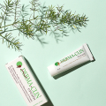 Derma Clin Cream. 