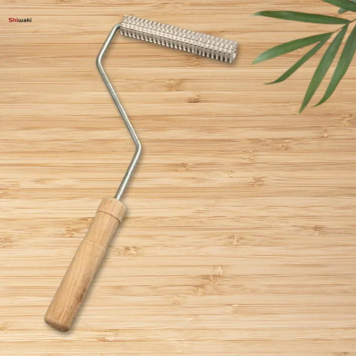 fiberglass-laminating-roller-aluminum-head-wooden-handle-fiberglass
