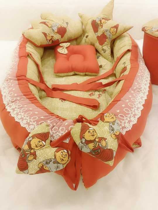 Baby%20nest,%20Snuggle%20Bed,%20Baby%20play%20mat,%20Baby%20bedding%20-%20Image%203