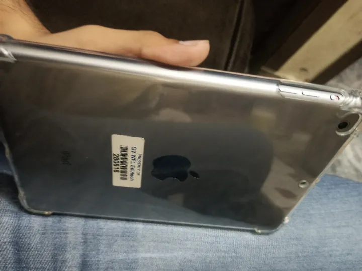 Compatible%20With%20iPad%20Mini%20/%20Mini%202%20/%20Mini%203%20Screen%20Glass%20Protector%20-%20Image%206