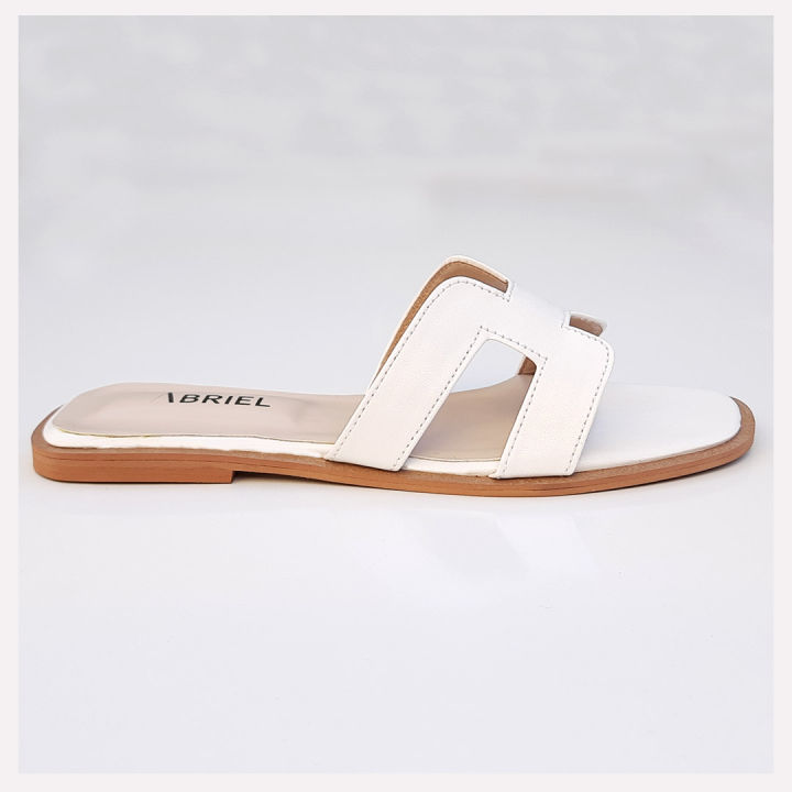 H-SLIDE%20-%20Women's%20Classic%20White%20Comfortable%20Slides%20-%20Image%203