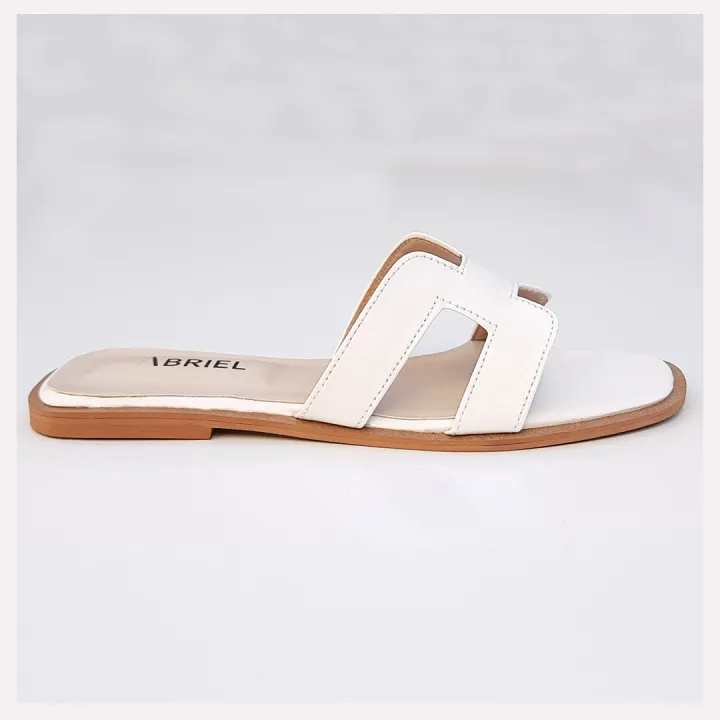 H-SLIDE%20-%20Women's%20Classic%20White%20Comfortable%20Slides%20-%20Image%203