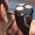 Philips Shaver series 3000 Wet or Dry electric shaver S3122/51. 