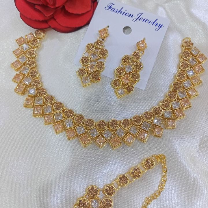 Golden%20Crystal%20Girls%20Jewellery%20Set%20For%20Women%20Trendy%20Fashion%20006.%20-%20Image%202