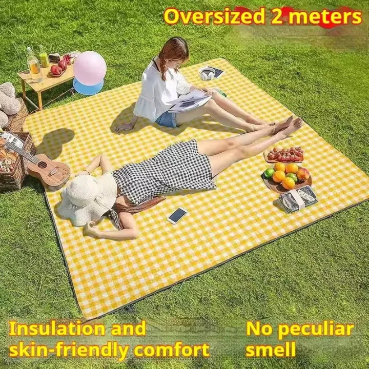 Picnic%20Mat%20%E2%80%93%20Waterproof%20Foldable%20Outdoor%20Mat%20for%20Beach,%20Park%20&%20Camping%20(2m%20x%203m)%20-%20Image%206