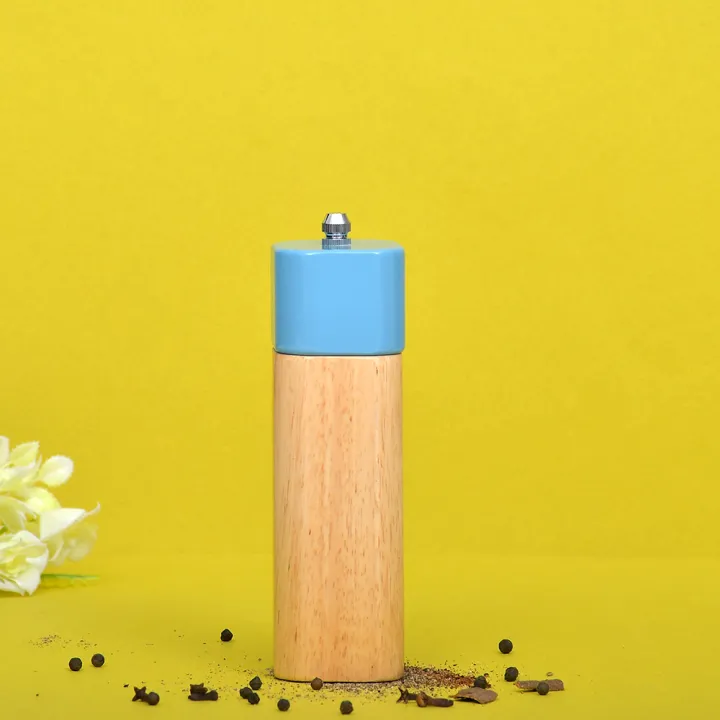 Wooden%20Salt%20Pepper%20Crusher%20with%20Adjustable%20Grinder-%20Salt%20and%20Pepper%20Mill%20Grinder-%20Tessie%20and%20Jessie%20-%20Image%202