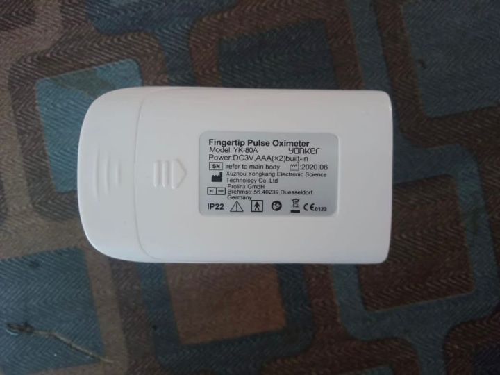 Yonker%20Finger%20Pulse%20Oximeter%20-%20Image%205